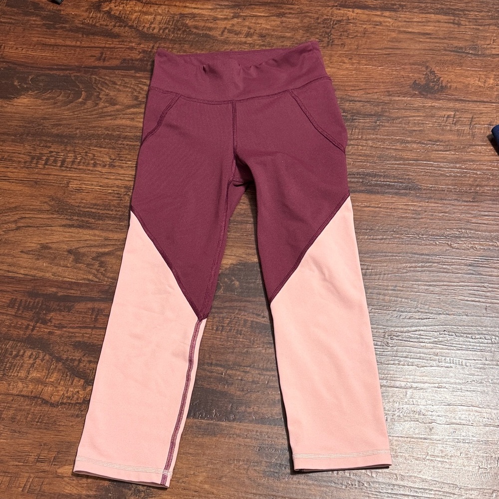 Athletic Capri Leggings